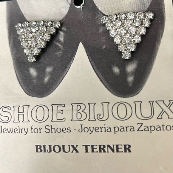 NWT Vintage Bijoux Terner Rhinestone Shoe Clips Triangle Shape Clear Crystal - Picture 1 of 4